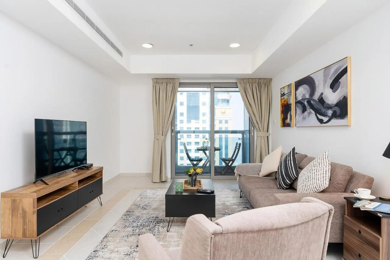 Vibrant - Prime Location Dubai Marina - Near Metro Apartment 0*,  United Arab Emirates